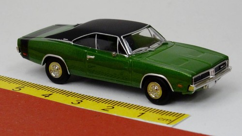 Dodge charger grün - dodge,