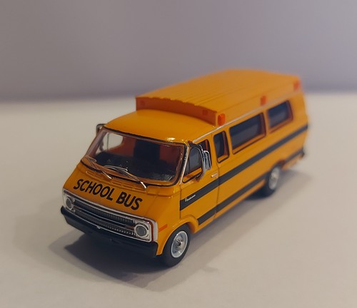 Brekina 18310 dodge 200 - b,