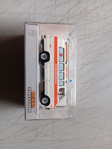 Brekina dodge b 200 - h0,