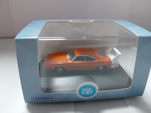 Oxford diecast 87dd69002 dodge - oxford,
